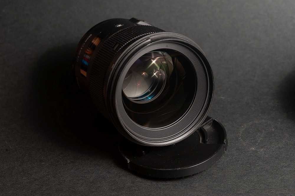 Vând Sigma Art 50mm f1.4 cu montura Nikon F. Cititi cu atentie!