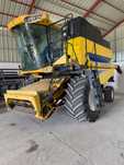 Combina New Holland CSX7080