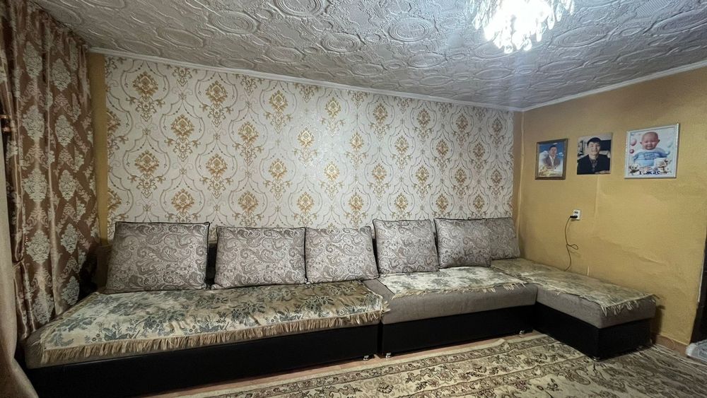 Диван угловой 120000тыс