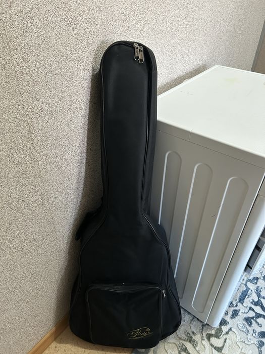 Гитара хорошего качества