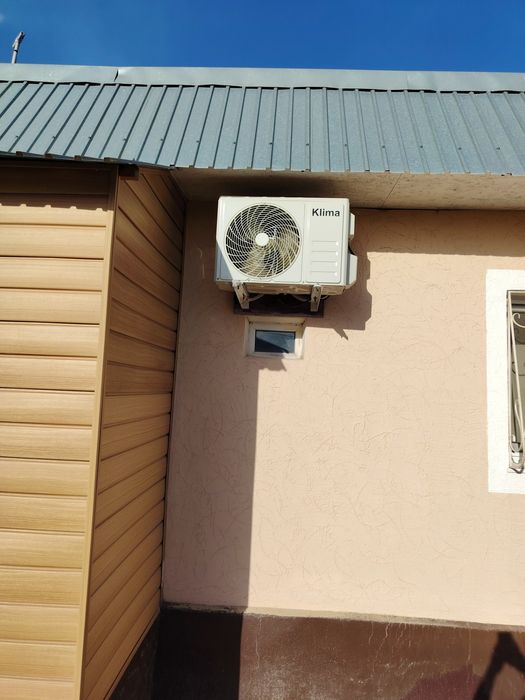 Продаётся дом с участком 10сот.