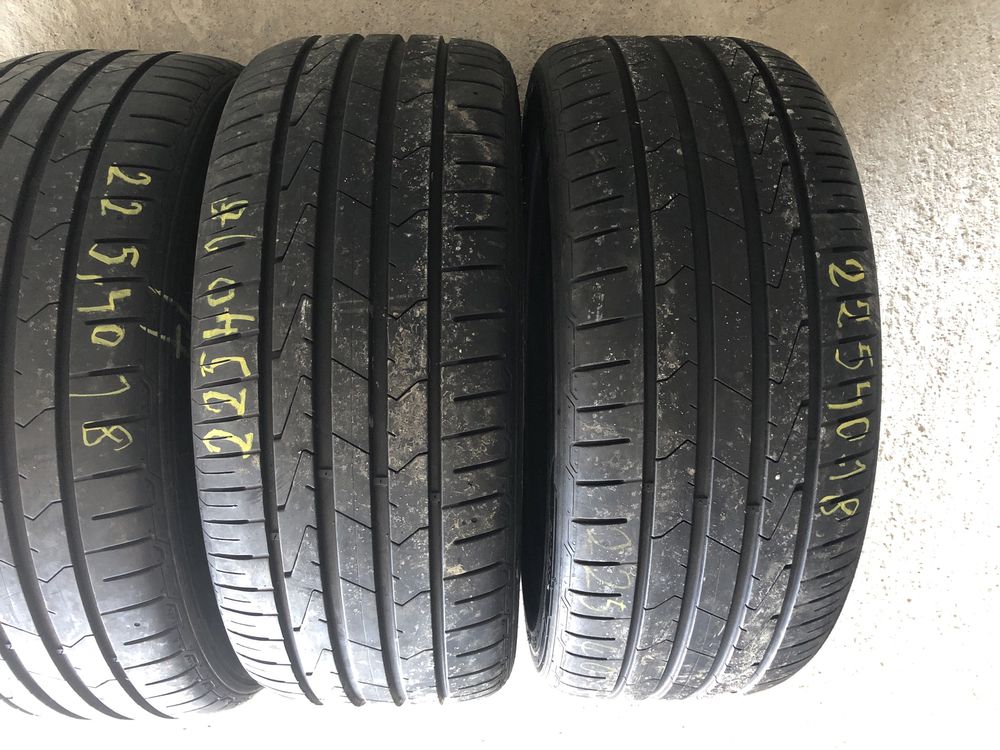 Anvelope vara 225/40/18 Hankook