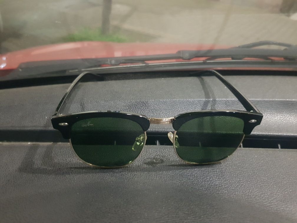 Ray  Ban Clubmaster 3016 unisex  second hand