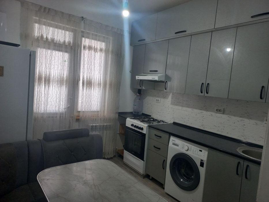 Sotiladi yaxshi xonadon xammaga nasib qisin
