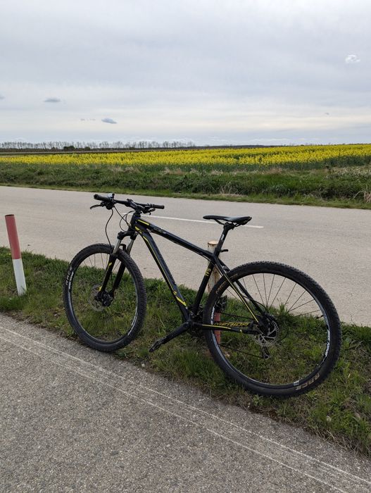 Vând bicicleta Merida 29"
