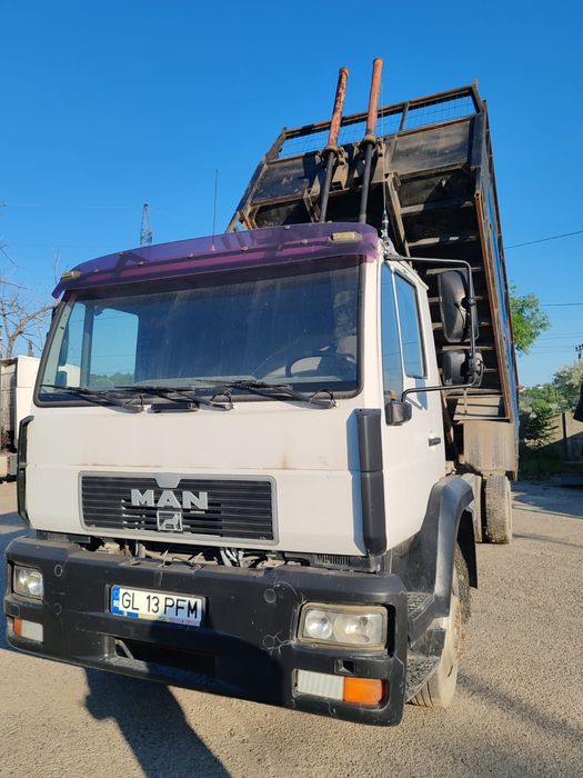 Vând autoutilitara Man Basculabila