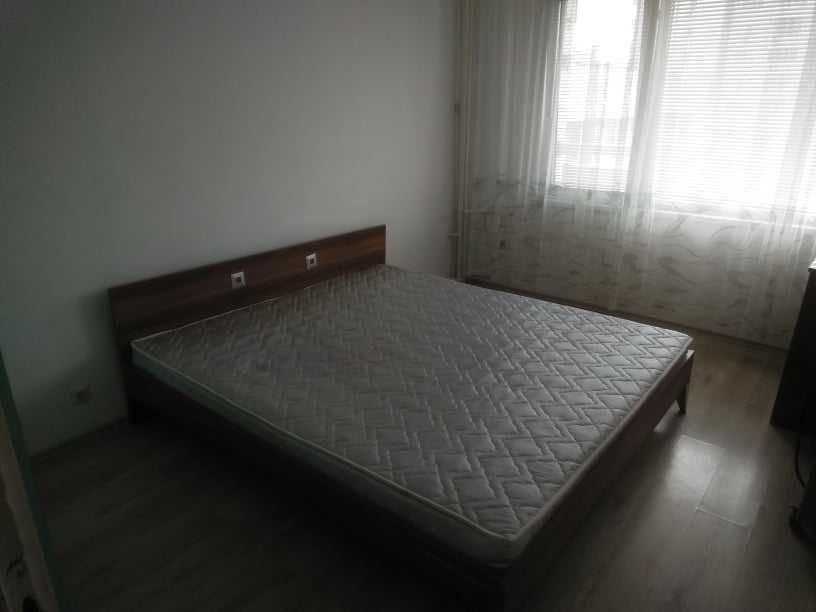 Дава се под наем Двустаен апартамент в Бургас, Зорница - 47 кв.м за 325 € - Снимка #2