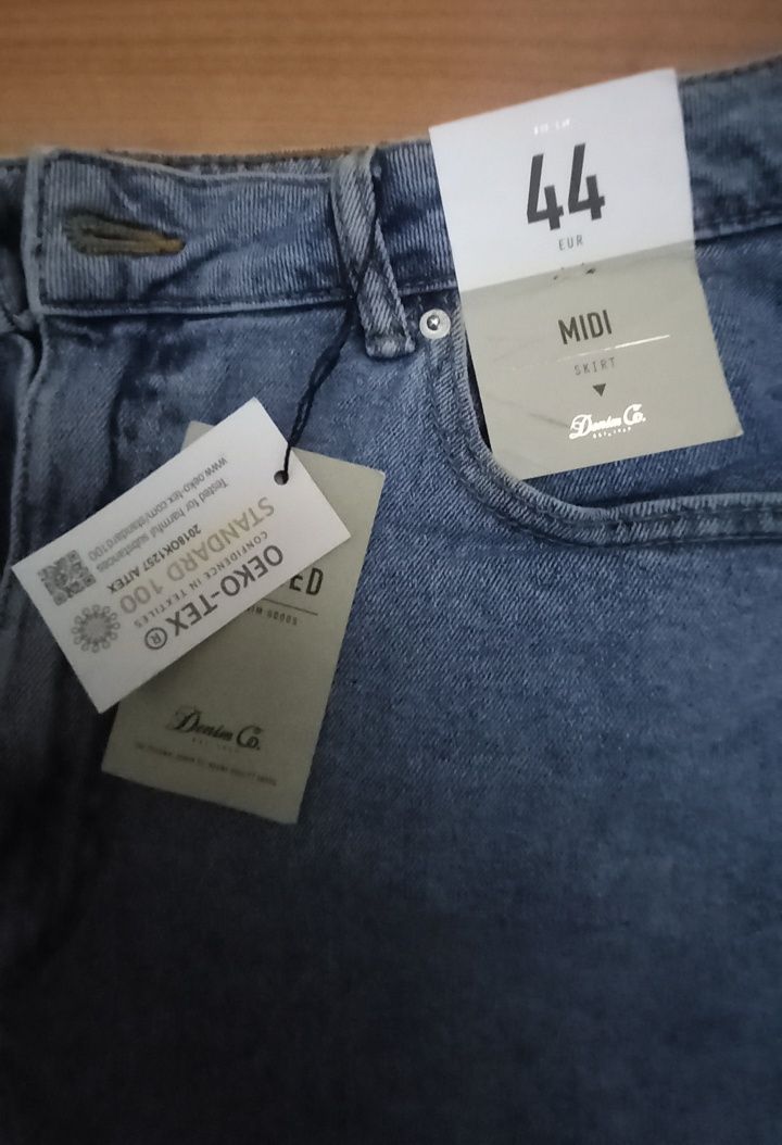 Fusta Jeans ,midi nouă