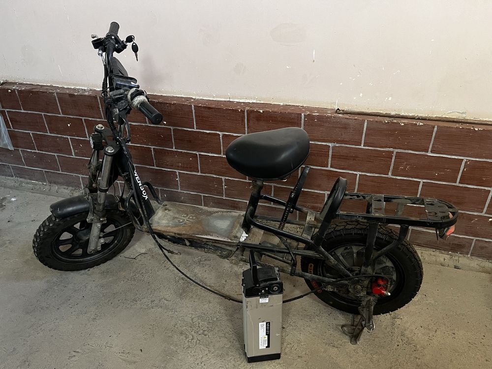 Скутер/мопед, продается без батарейки 170$