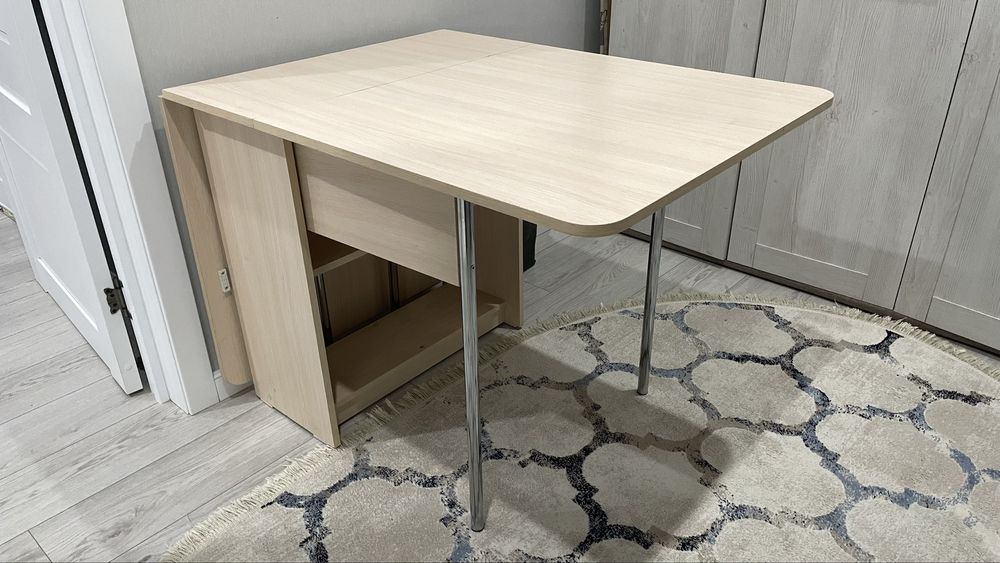 Продам стол складной