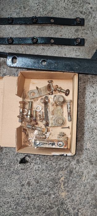 Carlig remorcare Toyota avensis t25