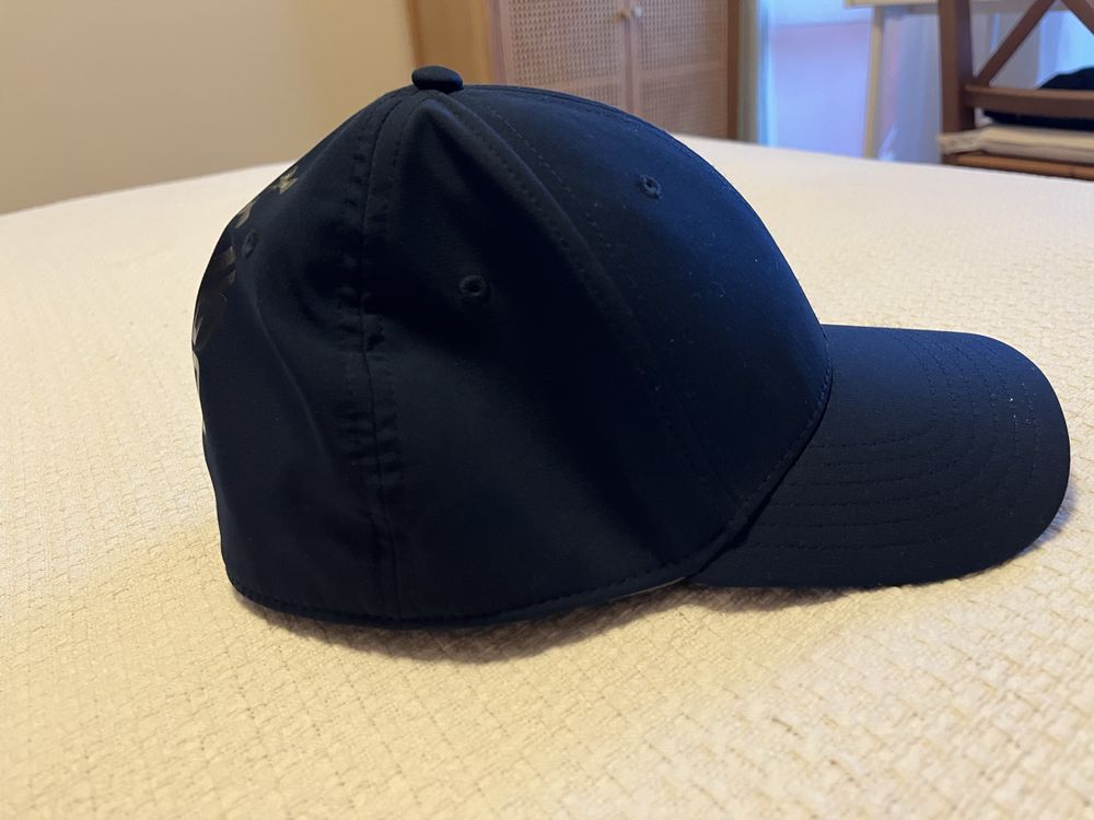 Шапка Under Armour M/L