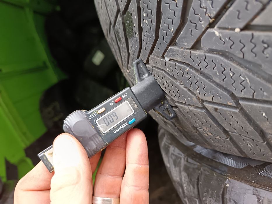 Anvelope MS iarna 235 60 18 nexen 2022 6mm+