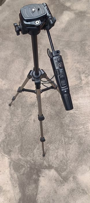 Штатив для камеры и фотоопарата
