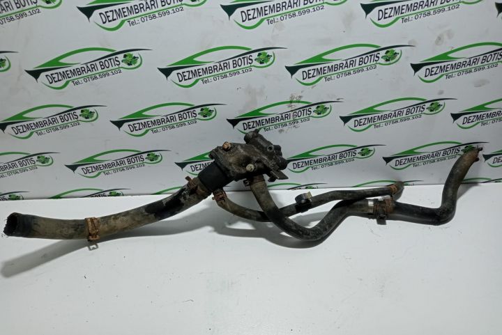 Furtun apa Dacia Logan prima generatie