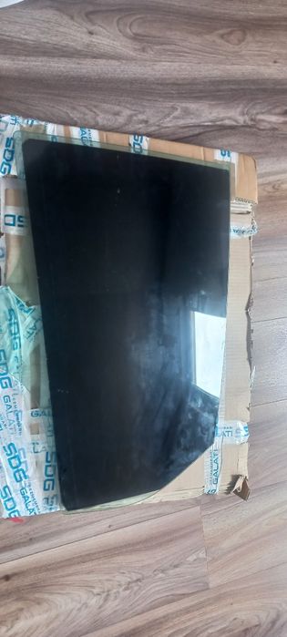 Geam Spate  Stanga Ford mk3