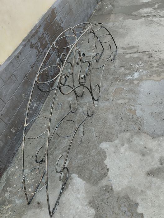 Пат ставка для цветов