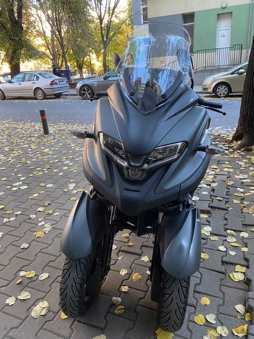 Yamaha Tricity 300  2020   LED ABS  18 000 km