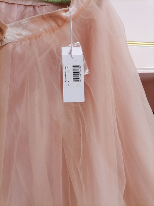 GUESS  Оригинална нова пола