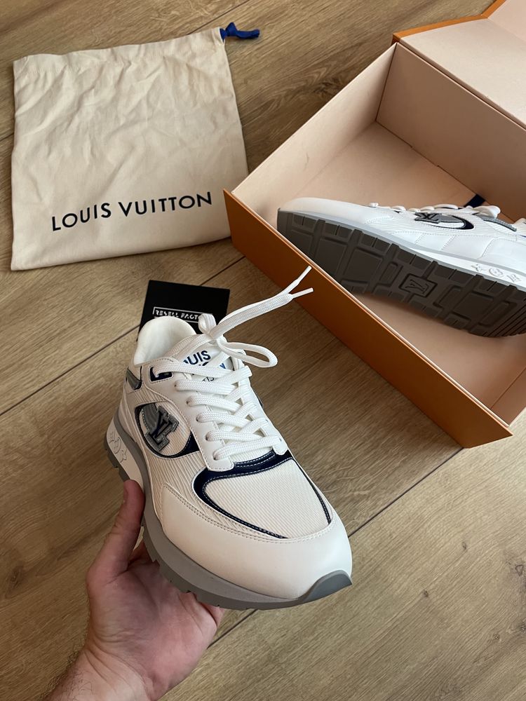 Louis Vuitton Trainers - 100% ORIGINALI - Marimea 8/42