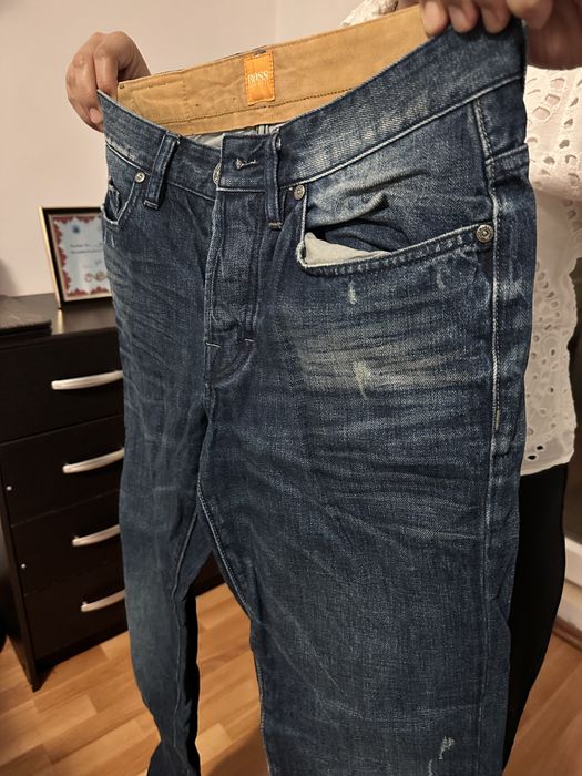 Blugi HUGO BOSS impecabili