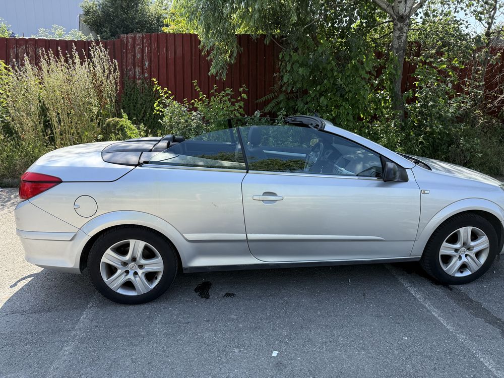 Opel Astra TwinTop 1.8 Benzina, automat, 2009, 148000km, decapotabila
