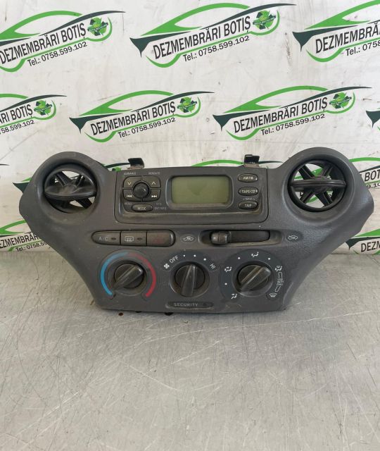 Comanda clima Toyota Yaris a 2-a generatie