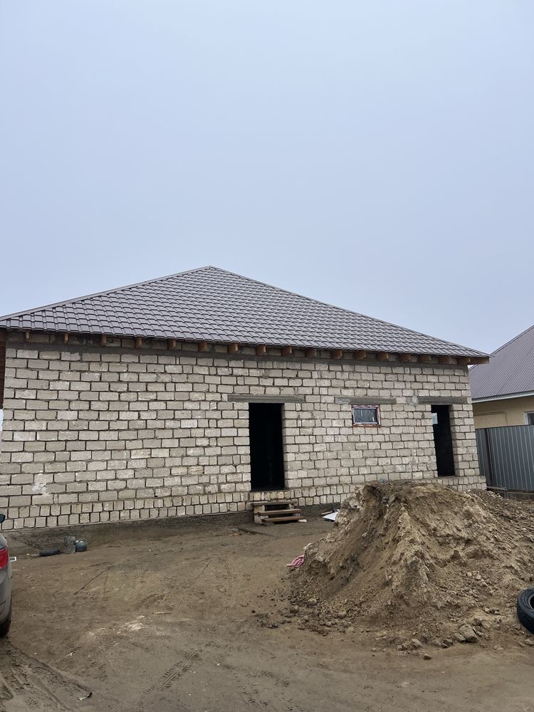 Продам времянку с недостройным домом