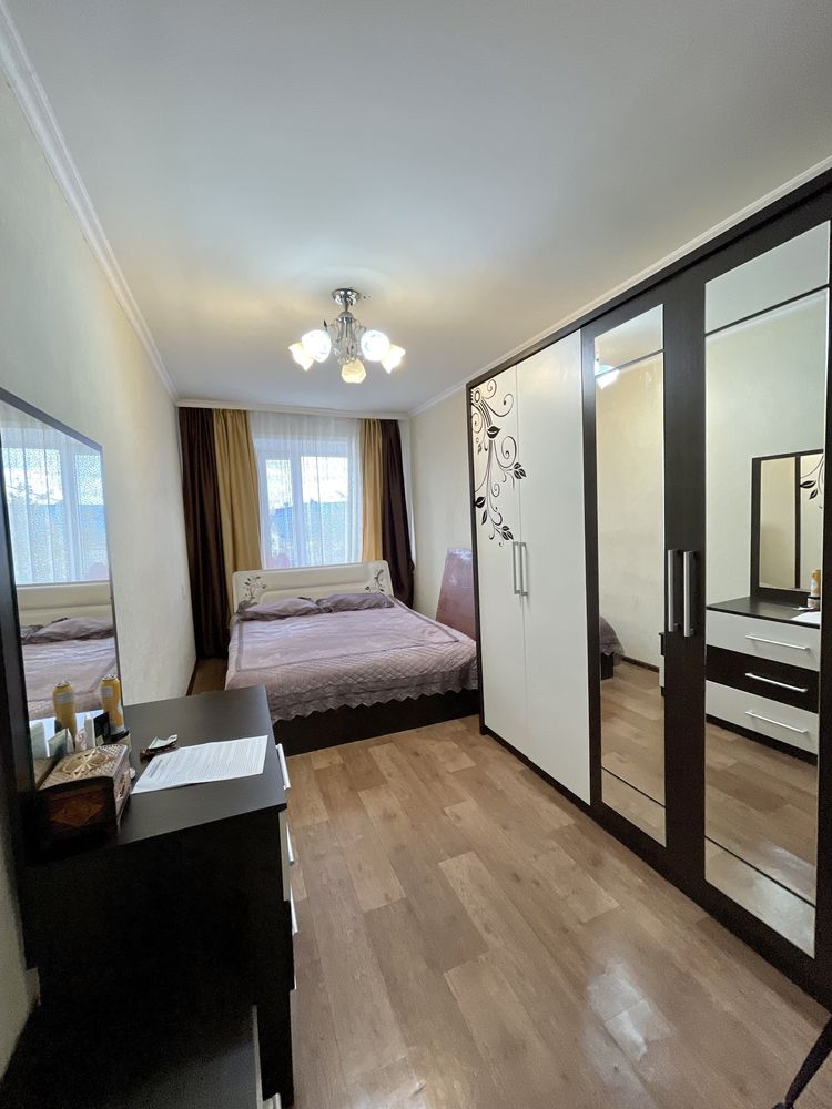 Продается 3-х комнатная квартира в блочном доме по улице Сатпаева 52