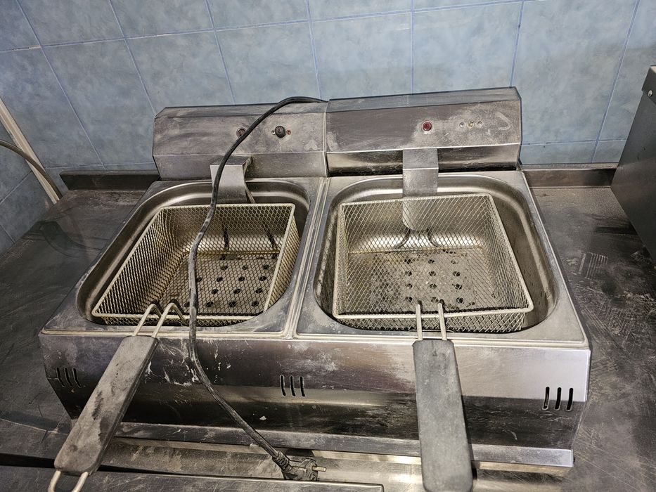 Friteuza simpla 8l si friteuza dubla 5l