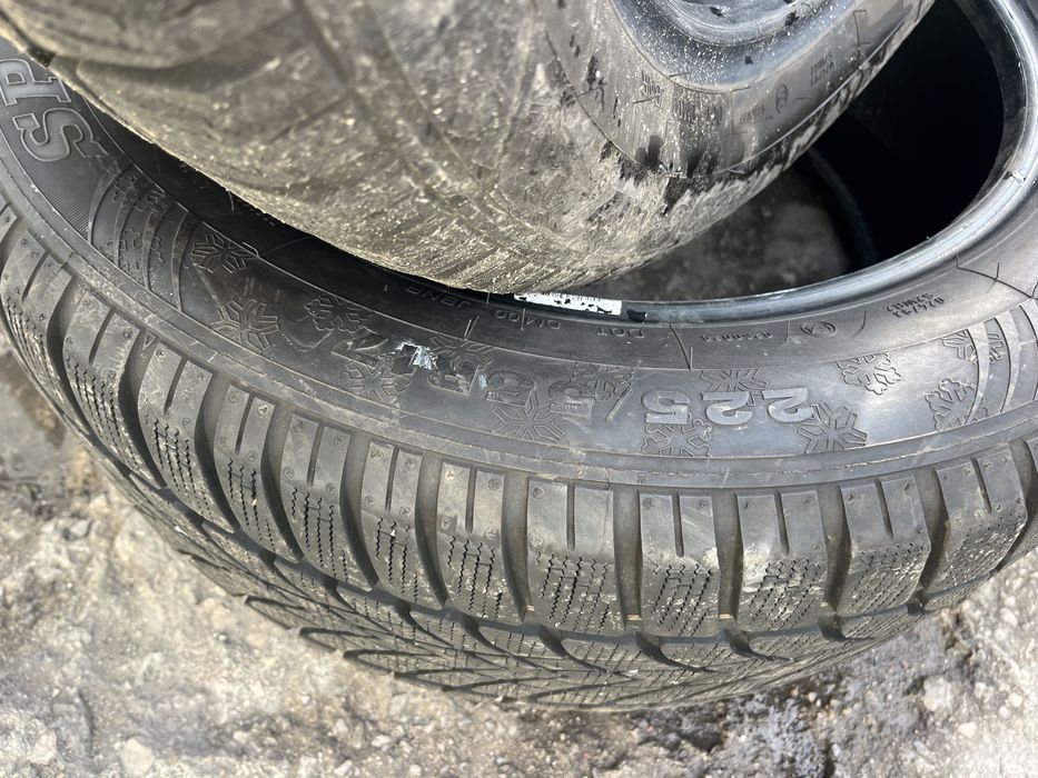 Гуми 225 55 17 Dunlop