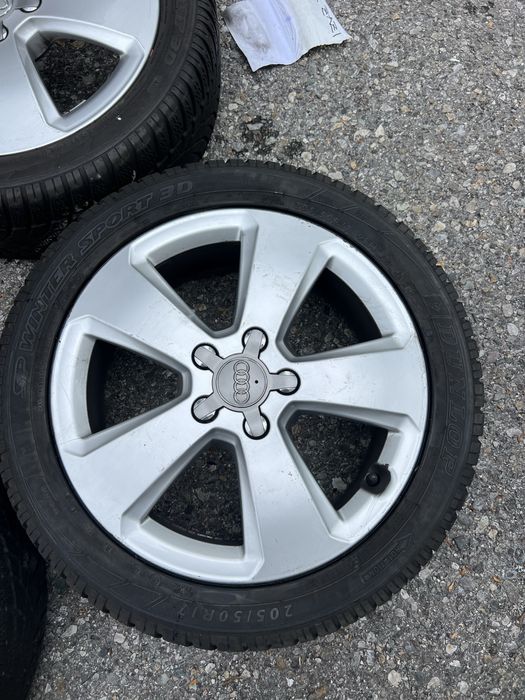 Джанти със ЗИМНИ  гуми 17” от Audi .205/50/17
