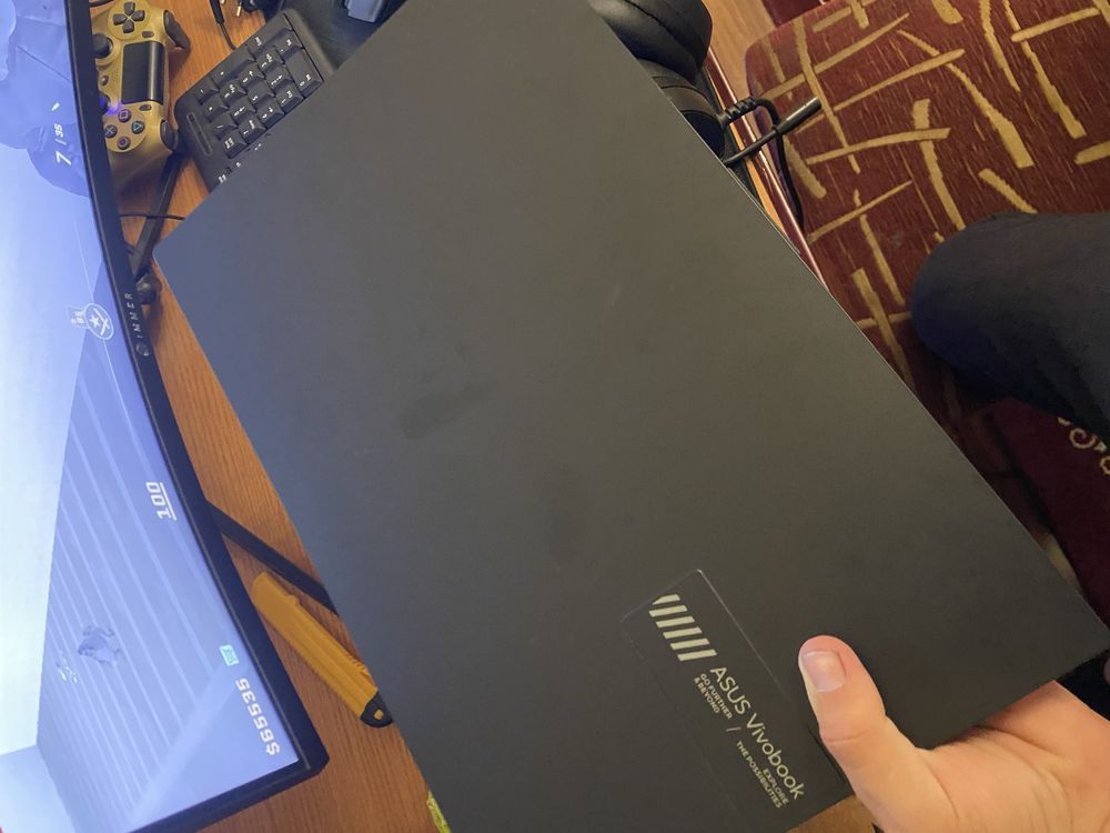 Asus vivobook 15