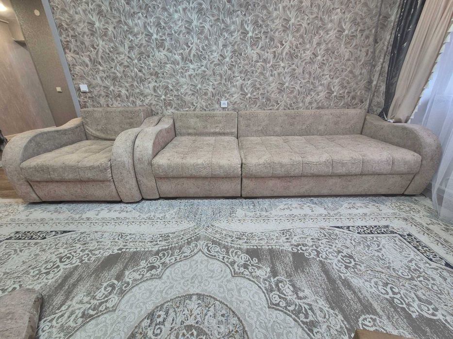 Продам диван с креслом