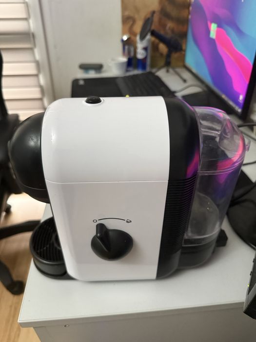 кафе машина lavazza a modo mio