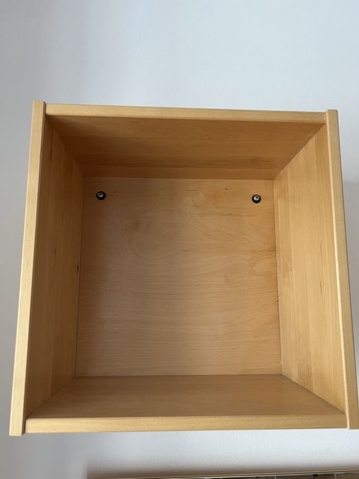 Set 3 dulapioare cub din lemn suspendabile pe perete