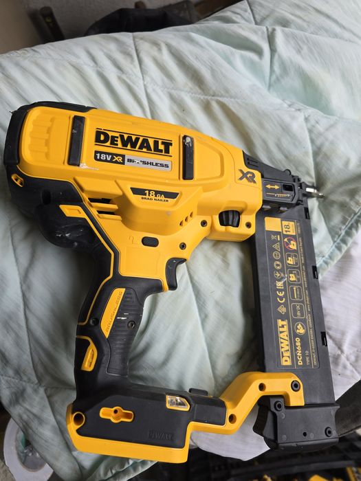 Pistol cuie finisaj dewalt 660 si 680