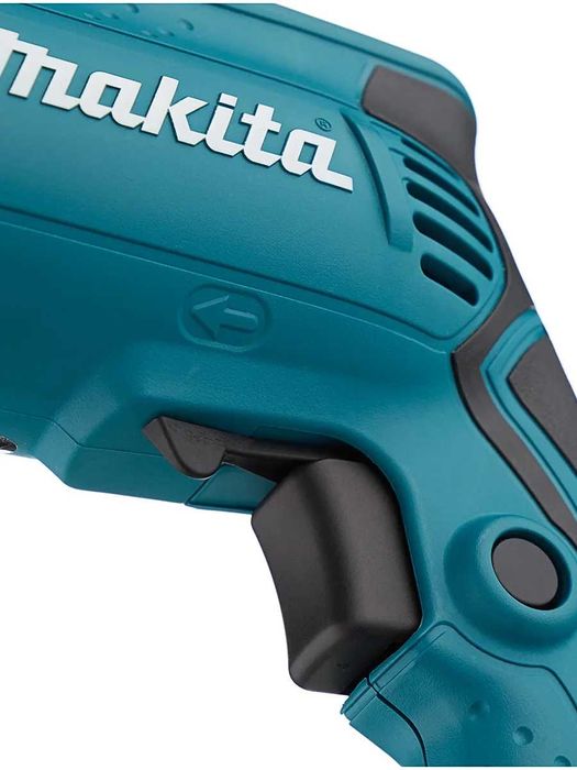 Ударная дрель Makita HP1631