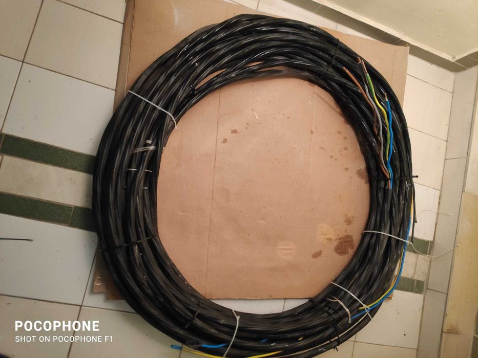 Захранващ кабел 5 x 16 m2 CBT  с медни плътни жила.