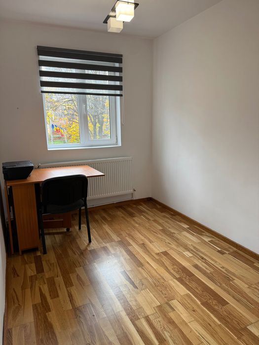 Închiriez apartament 3 camere N Bălcescu