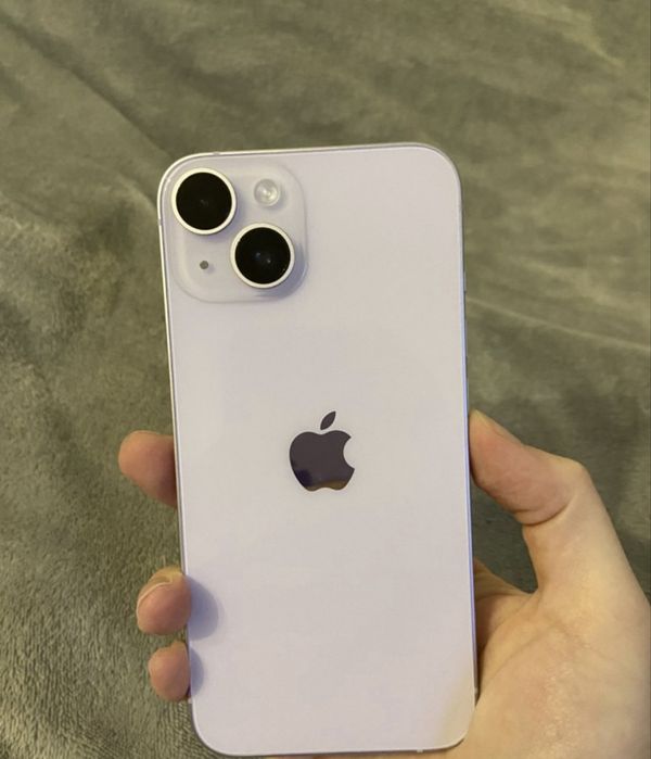 Продам айфон 14