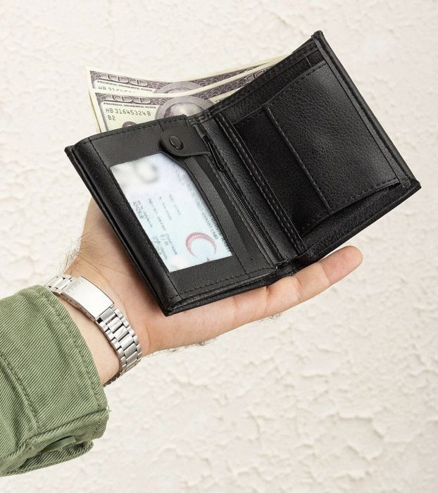 Мъжки портфейл с джоб за монети