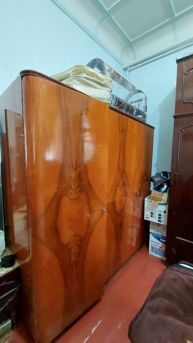 Шкафы шкаф ёнгок ёгочли шкаф спални кадимги мебел