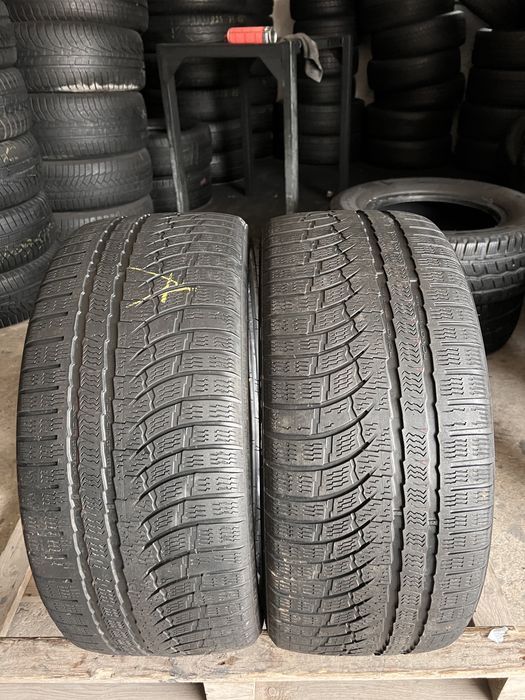 2 anvelope iarna 245/35/20 , nokian