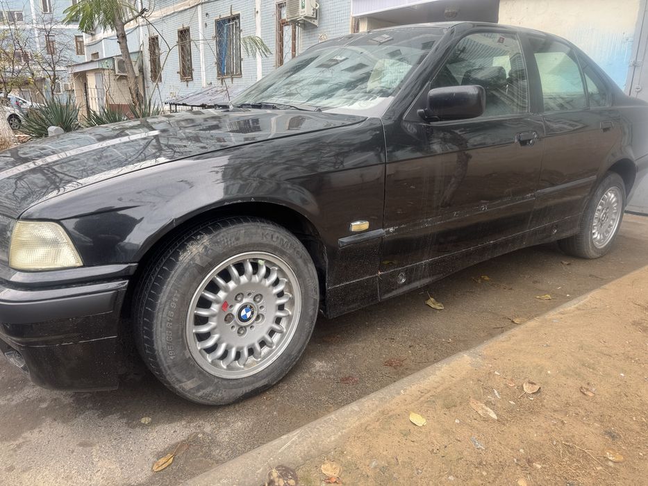 Бмв е 36 93 г.в мотор м 40
