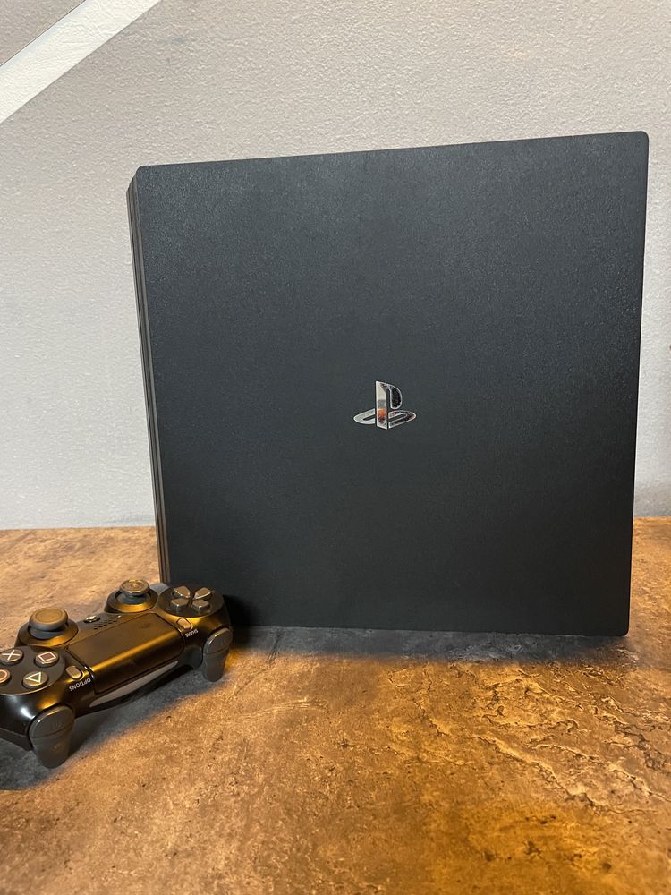 Playstation 4 pro 1tb