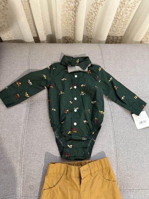 Camasa cu papion si pantaloni crem , noi cu eticheta , marimea 12 luni