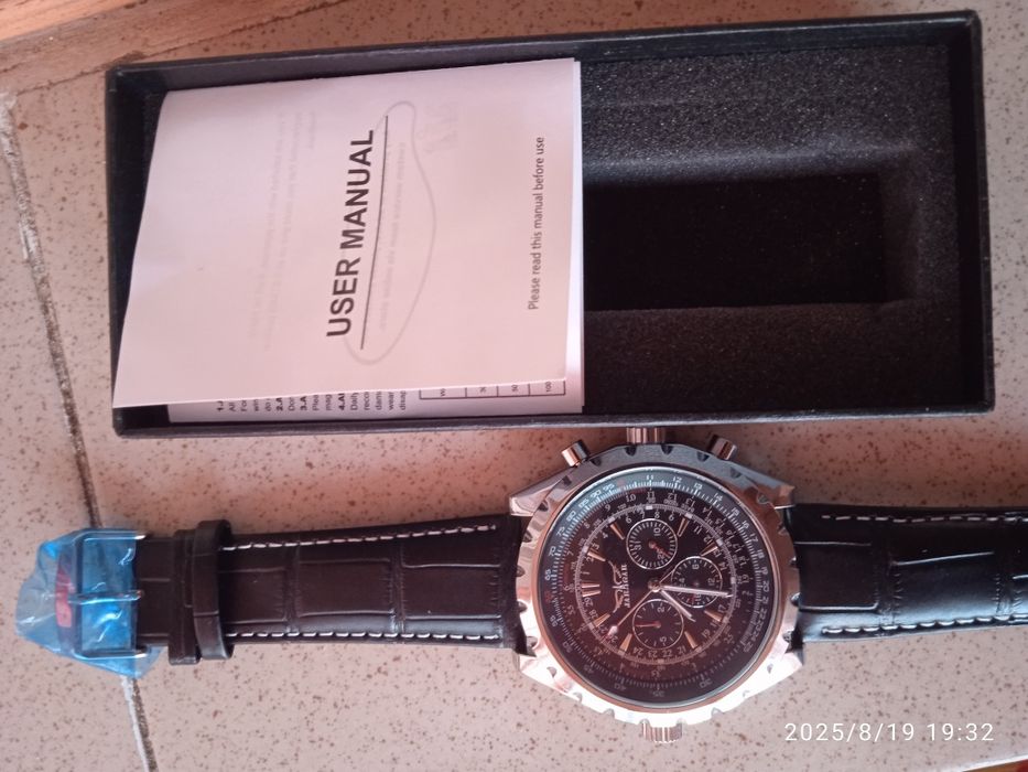 Vind ceas full automatic nou jaragar