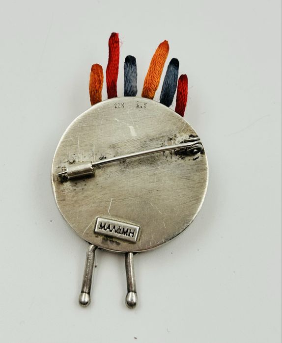 сребърна брошка с 22к злато и рубини