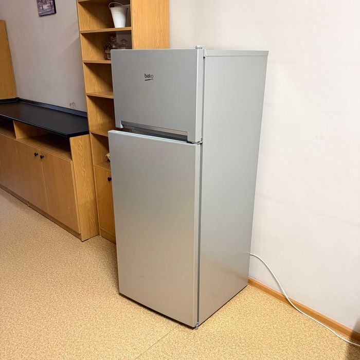 Продам холодильник ВЕКО